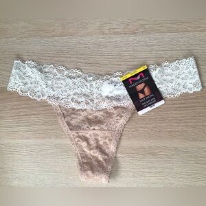 Maidenform Lace Thong